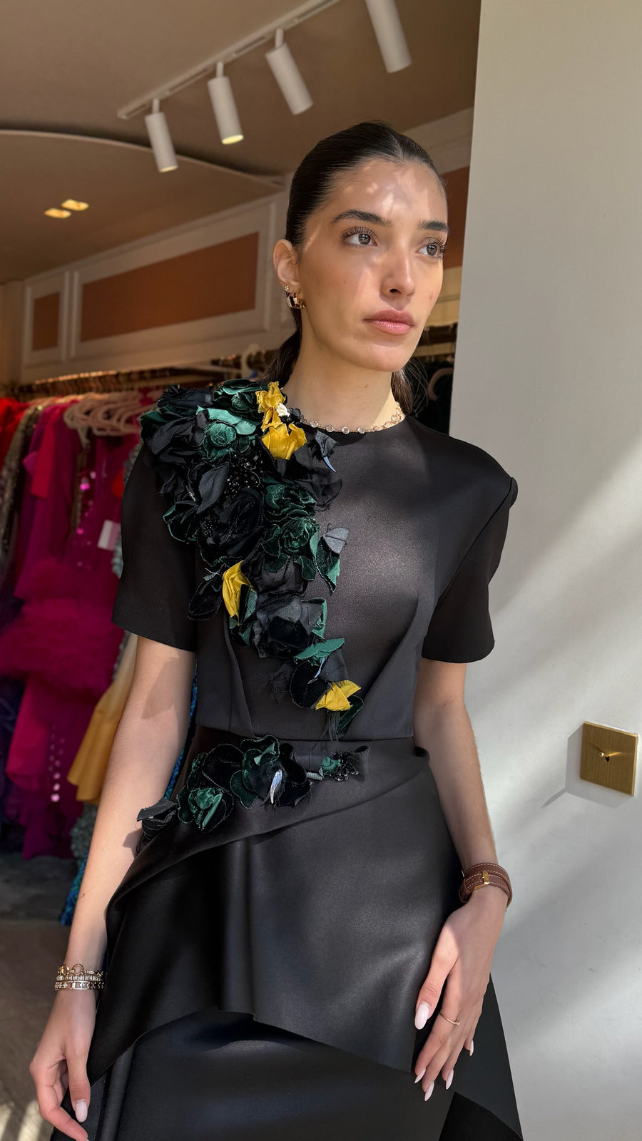 Vente Robe Beckham noir à pétales brodées