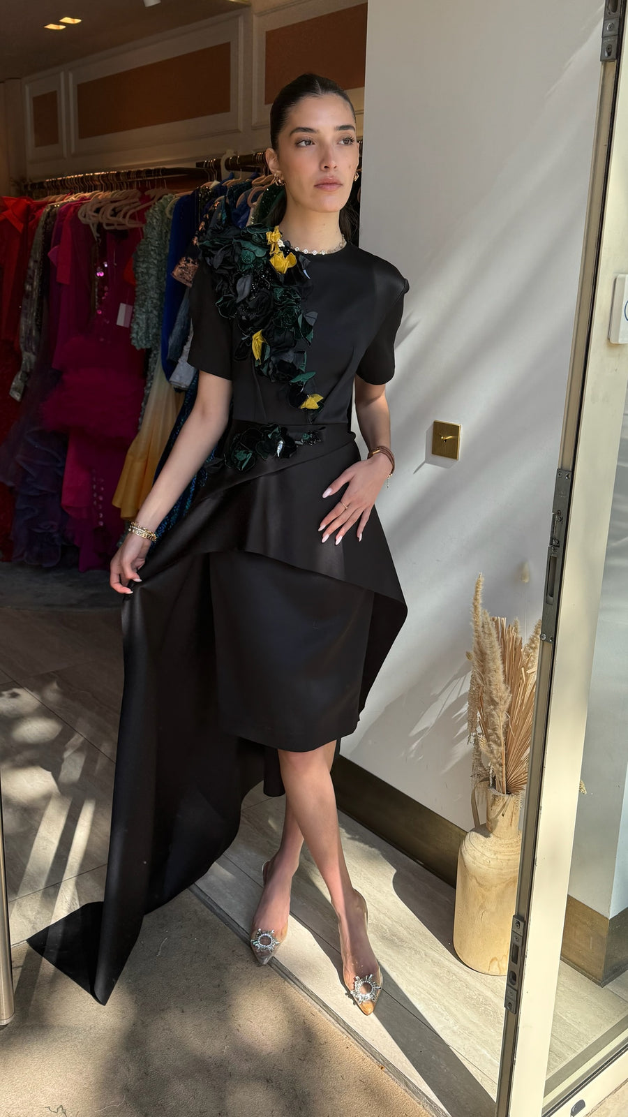Vente Robe Beckham noir à pétales brodées