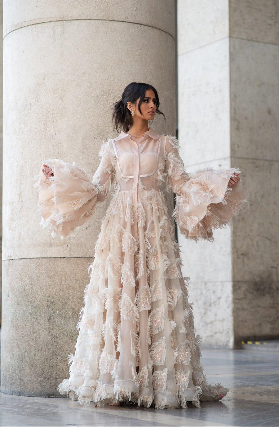 Robe Bella plume ivoire – Maison Lou - Main Image